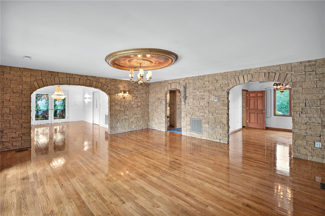 155 Cherokee Trail Easley, SC 29640 - Photo 12 of 47