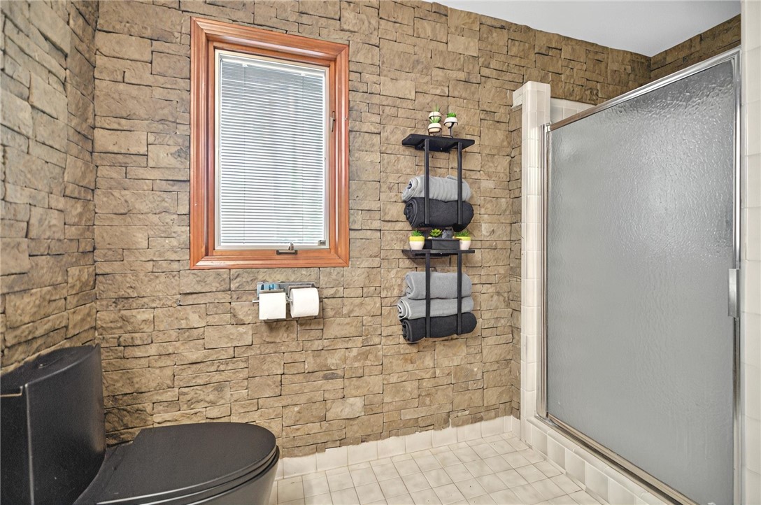 155 Cherokee Trail Easley, SC 29640 - Photo 19 of 47 Primary Bath