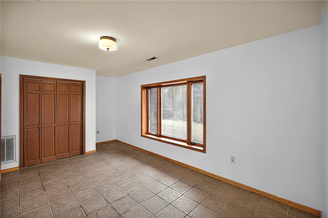 155 Cherokee Trail Easley, SC 29640 - Photo 33 of 47