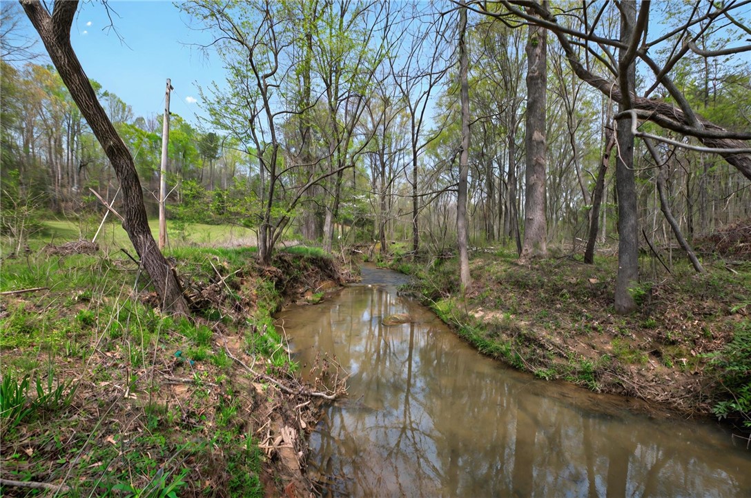 155 Cherokee Trail Easley, SC 29640 - Photo 44 of 47