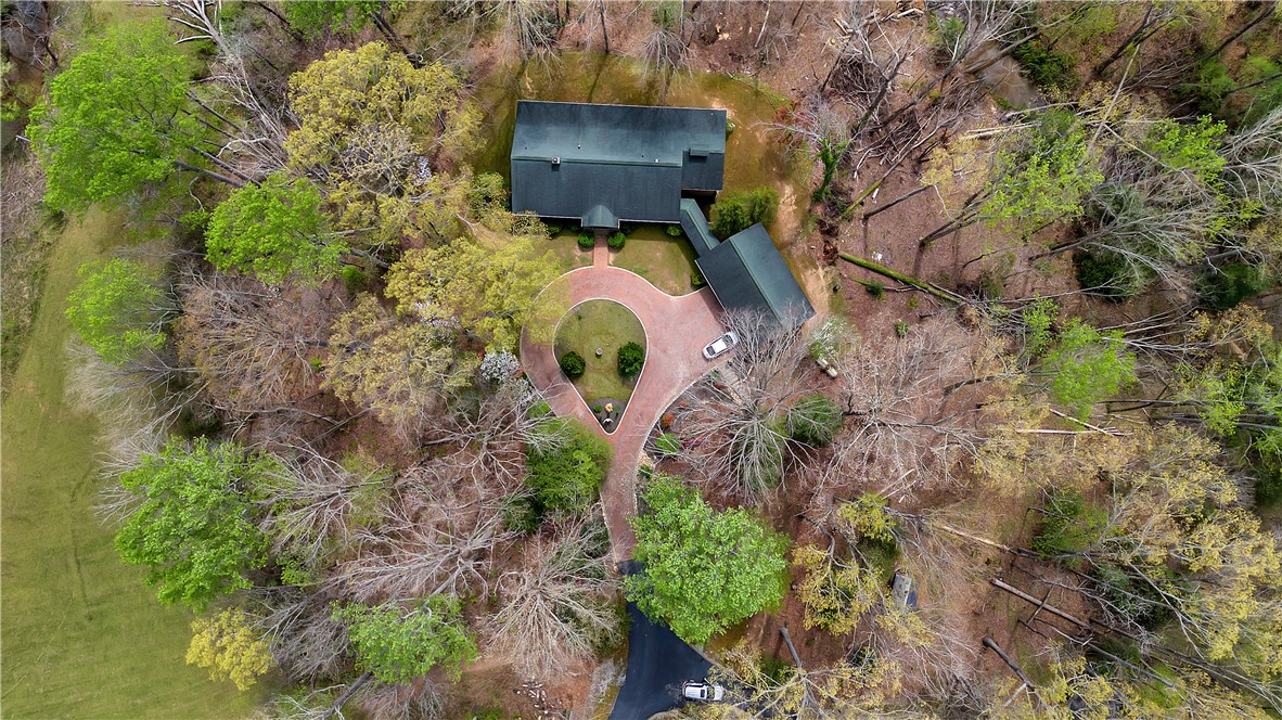 155 Cherokee Trail Easley, SC 29640 - Photo 8 of 47