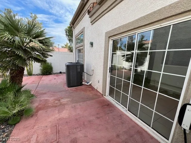 $1,900 | 380 Seine Way, Henderson, NV 89014
