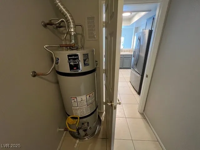 $1,900 | 380 Seine Way, Henderson, NV 89014