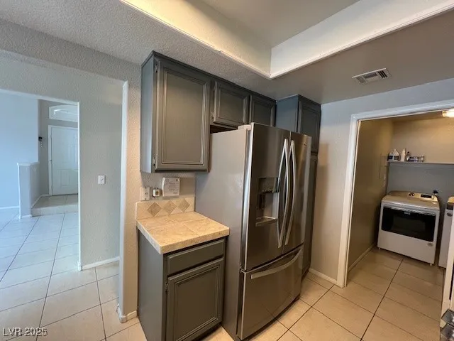 $1,900 | 380 Seine Way, Henderson, NV 89014