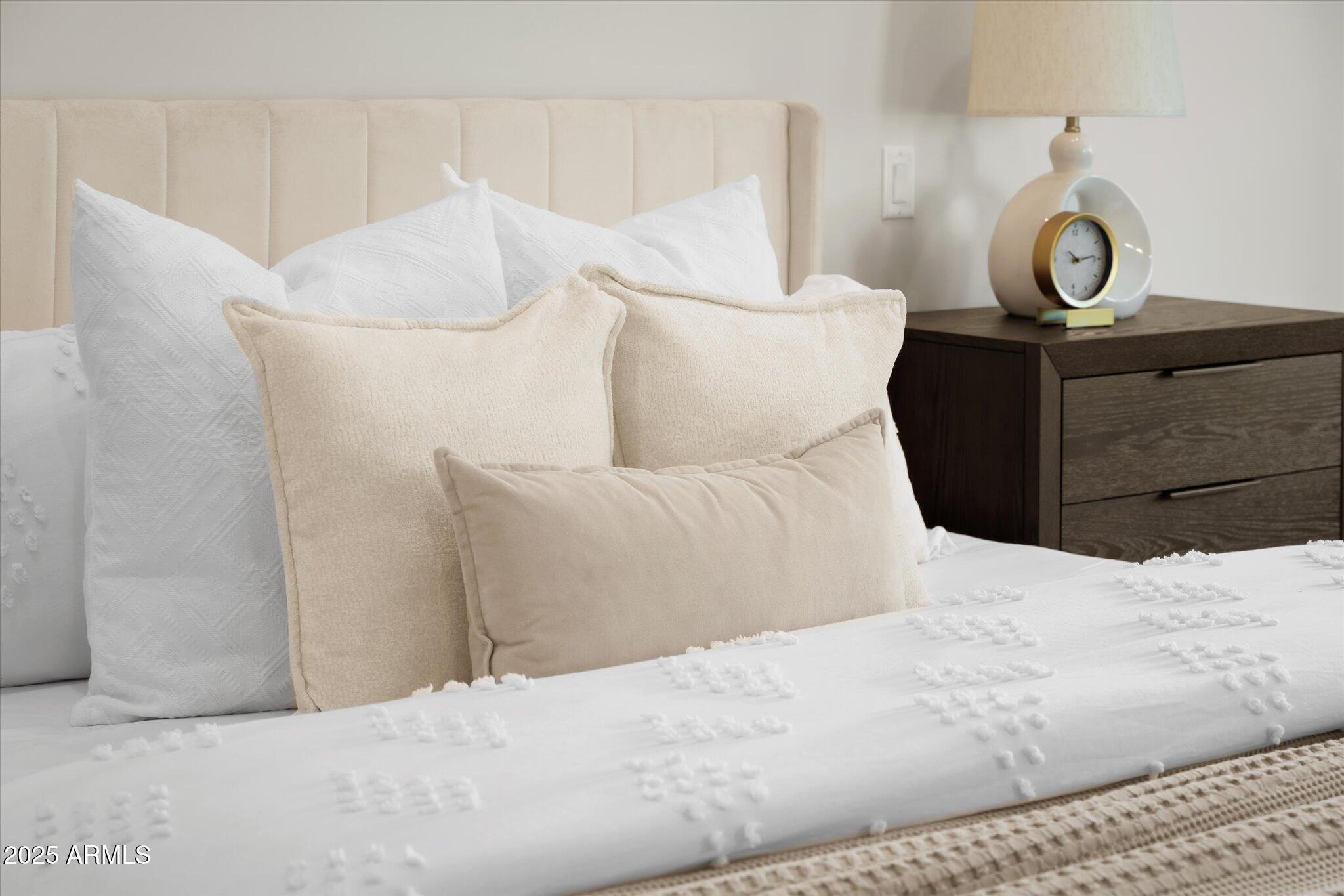 19108 East Tonto Verde Drive Rio Verde, AZ 85263 - Photo 20 of 46 a bedroom with a bed and cabinets