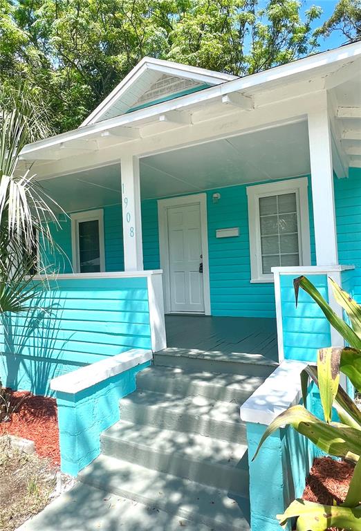 1908 35th Street South St. Petersburg, FL 33711 - Photo 3 of 21