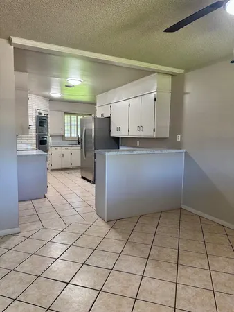 $1,825 | 2823 54th Street, Lubbock, TX 79413