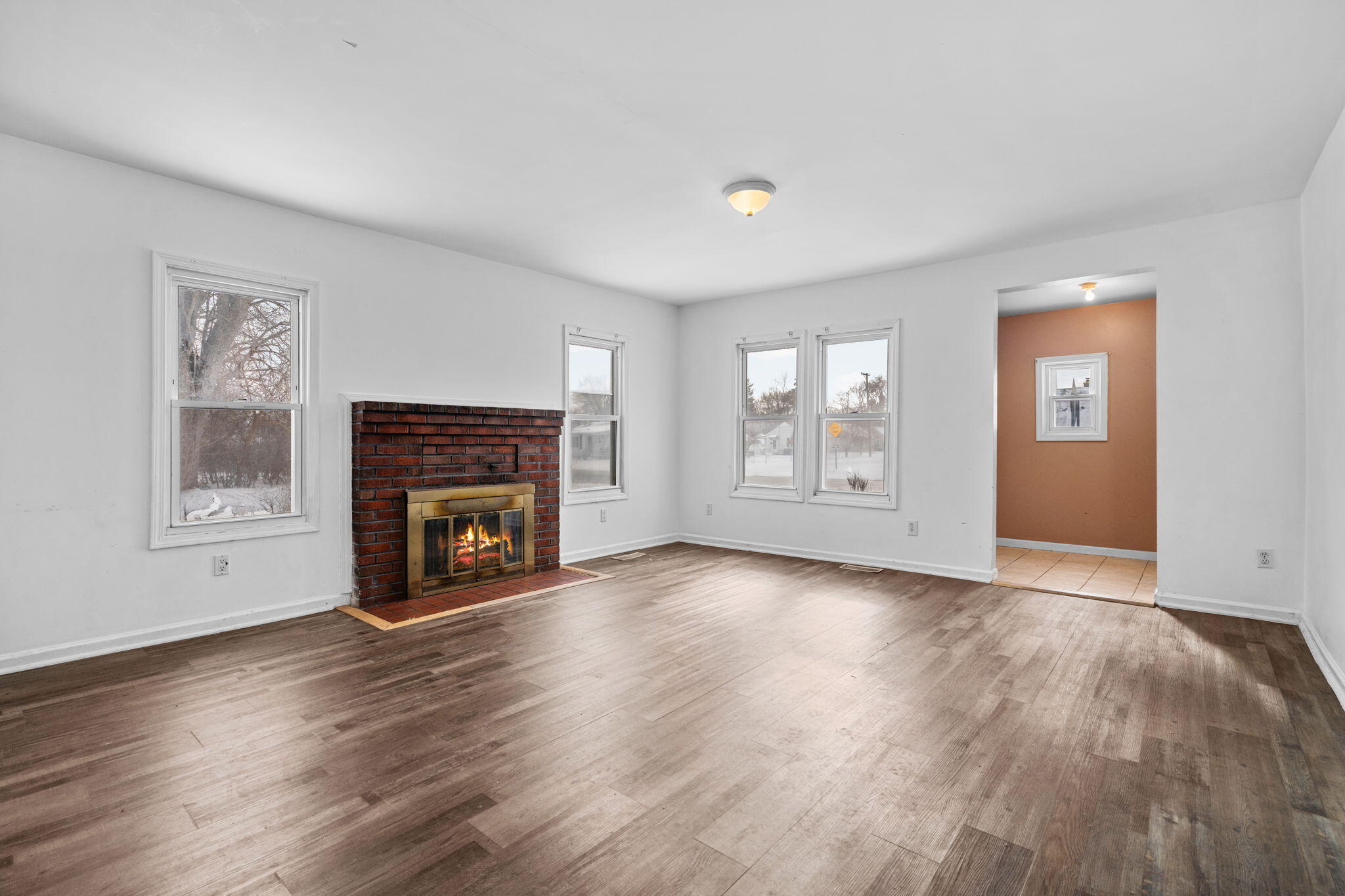 2193 Holmes Road Ypsilanti, MI 48198 - Photo 2 of 46 Living room