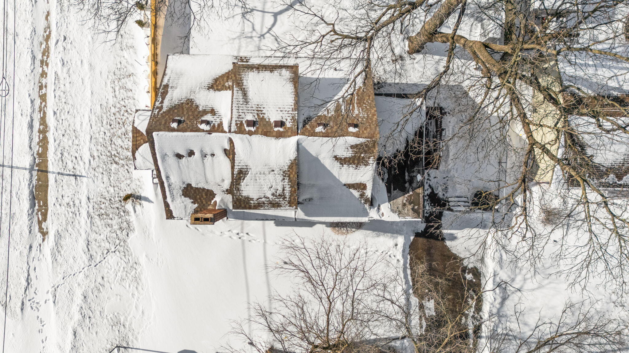 2193 Holmes Road Ypsilanti, MI 48198 - Photo 40 of 46 2-web-or-mls-DJI_20260122130746_0524_D