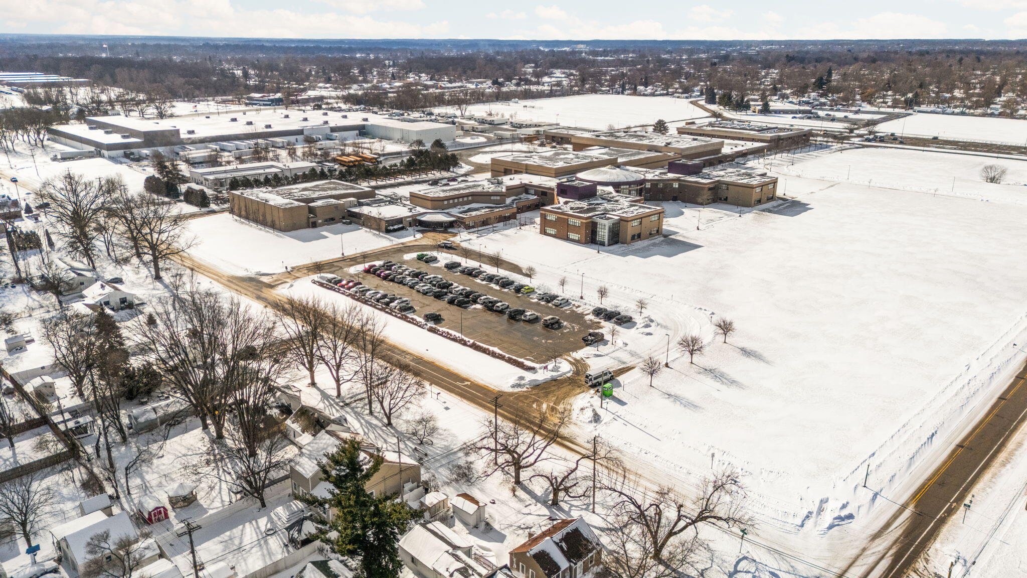 2193 Holmes Road Ypsilanti, MI 48198 - Photo 42 of 46 4-web-or-mls-DJI_20260122130839_0528_D