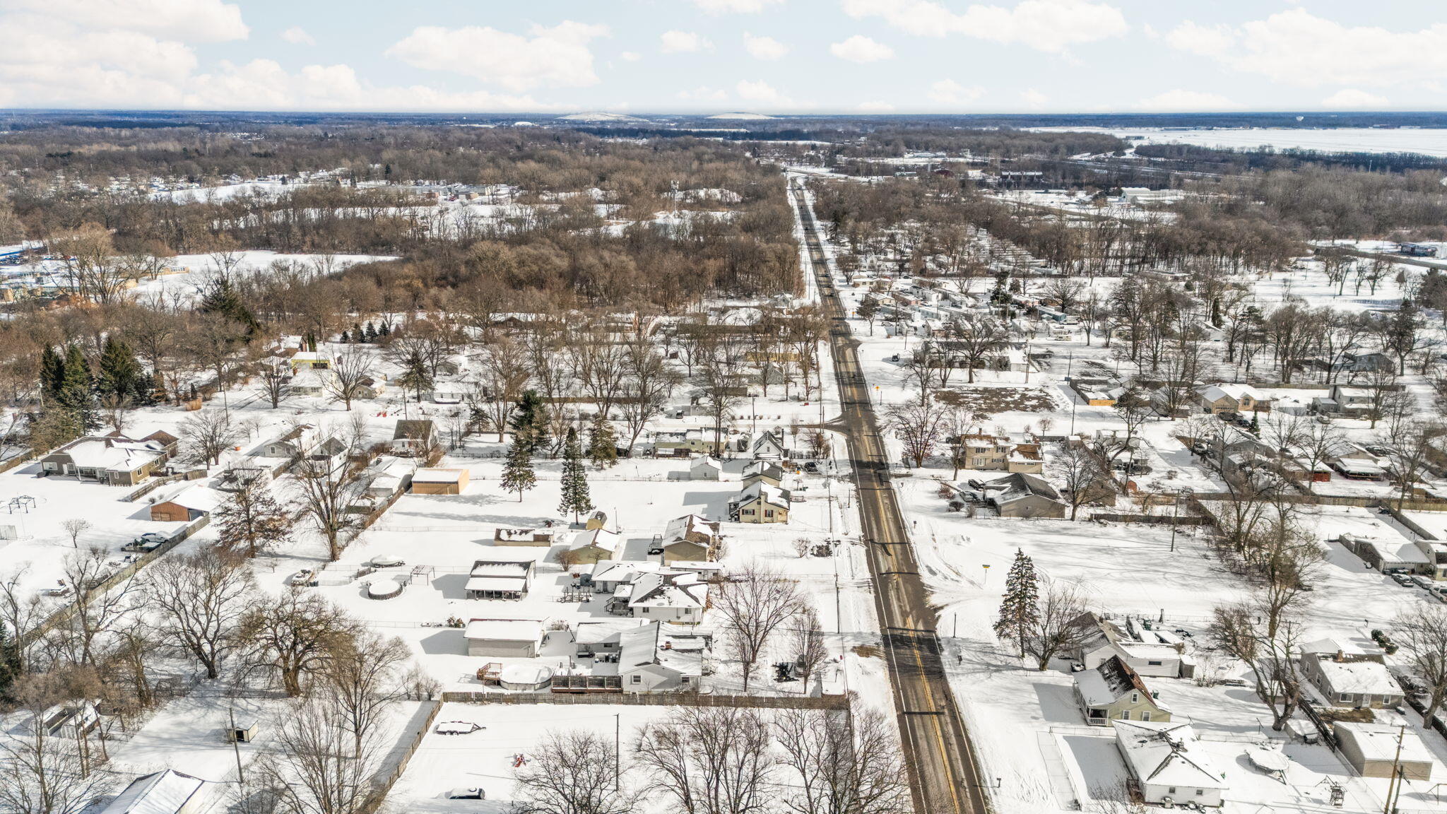 2193 Holmes Road Ypsilanti, MI 48198 - Photo 44 of 46 7-web-or-mls-DJI_20260122131005_0533_D