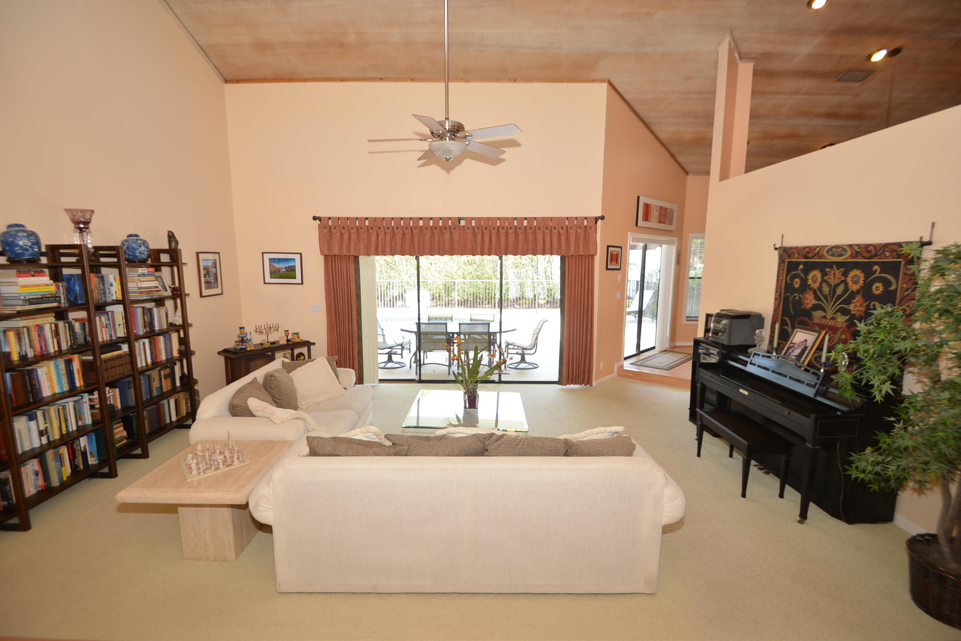 2407 Northwest 40th Circle Boca Raton, FL 33431 - Photo 5 of 27 Living Room 3