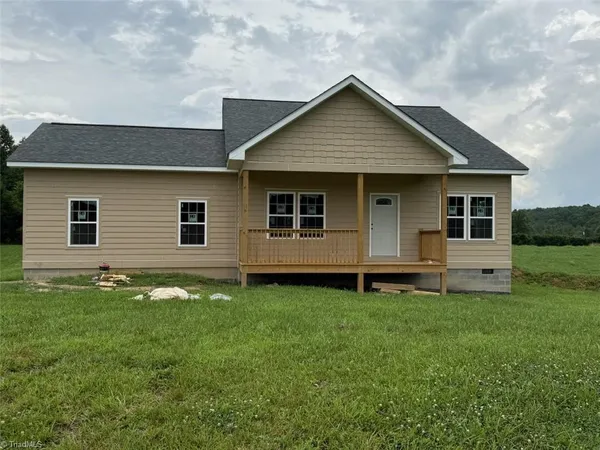 $339,900 | 33 River Chase Drive, Traphill, NC 28685