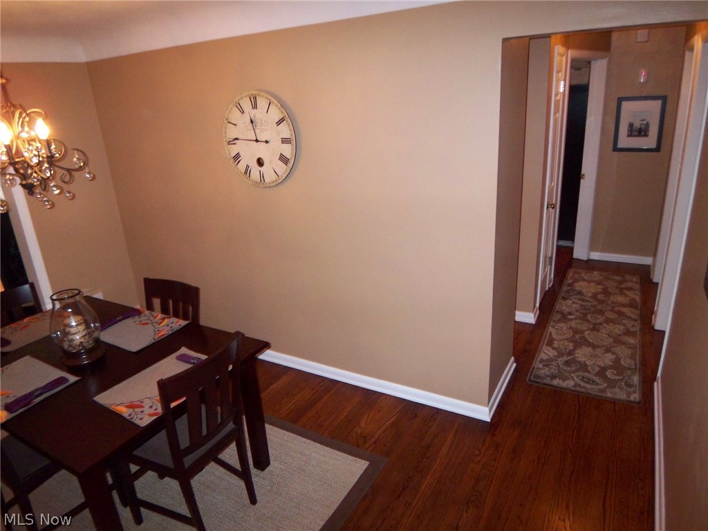 1393 Haverston Road Lyndhurst, OH 44124 - Photo 19 of 24