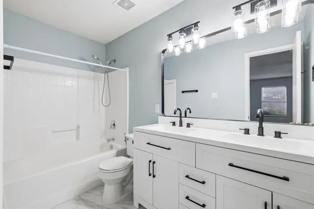 $324,900 | 8405 Seven Oaks Lane, Denton, TX 76210