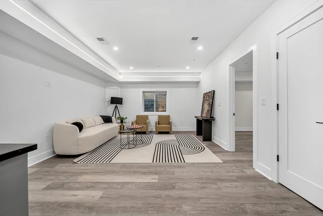 $1,848,000 | A136 Hillside Avenue, Unit A, Needham, MA 02494