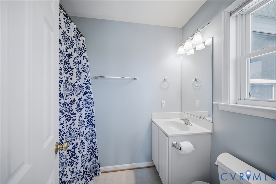5815 Springfield Farm Lane Mineral, VA 23117 - Photo 15 of 41 Full bathroom featuring vanity and a shower with s