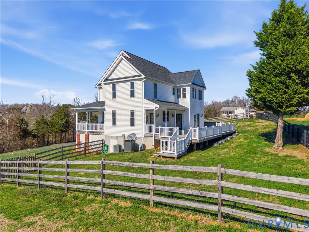 5815 Springfield Farm Lane Mineral, VA 23117 - Photo 34 of 41 View of front of property with a fenced backyard