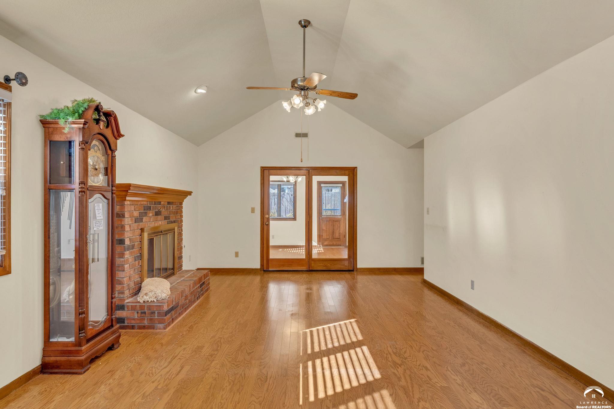 2724 Chipperfield Road Lawrence, KS 66047 - Photo 13 of 30