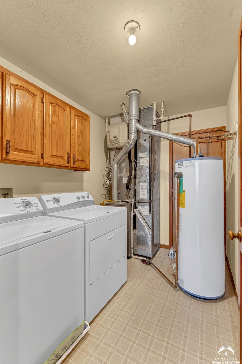 2724 Chipperfield Road Lawrence, KS 66047 - Photo 19 of 30