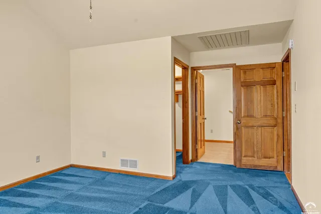 $268,000 | 2724 Chipperfield Road, Lawrence, KS 66047