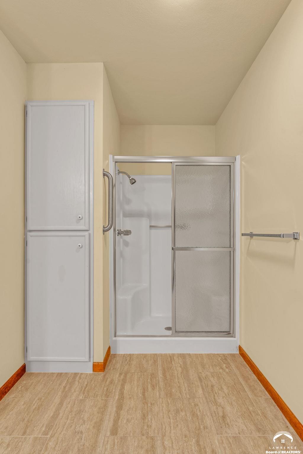 2724 Chipperfield Road Lawrence, KS 66047 - Photo 28 of 30