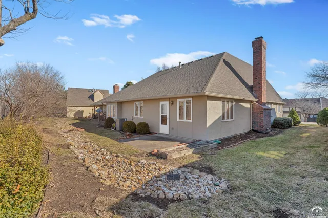$268,000 | 2724 Chipperfield Road, Lawrence, KS 66047
