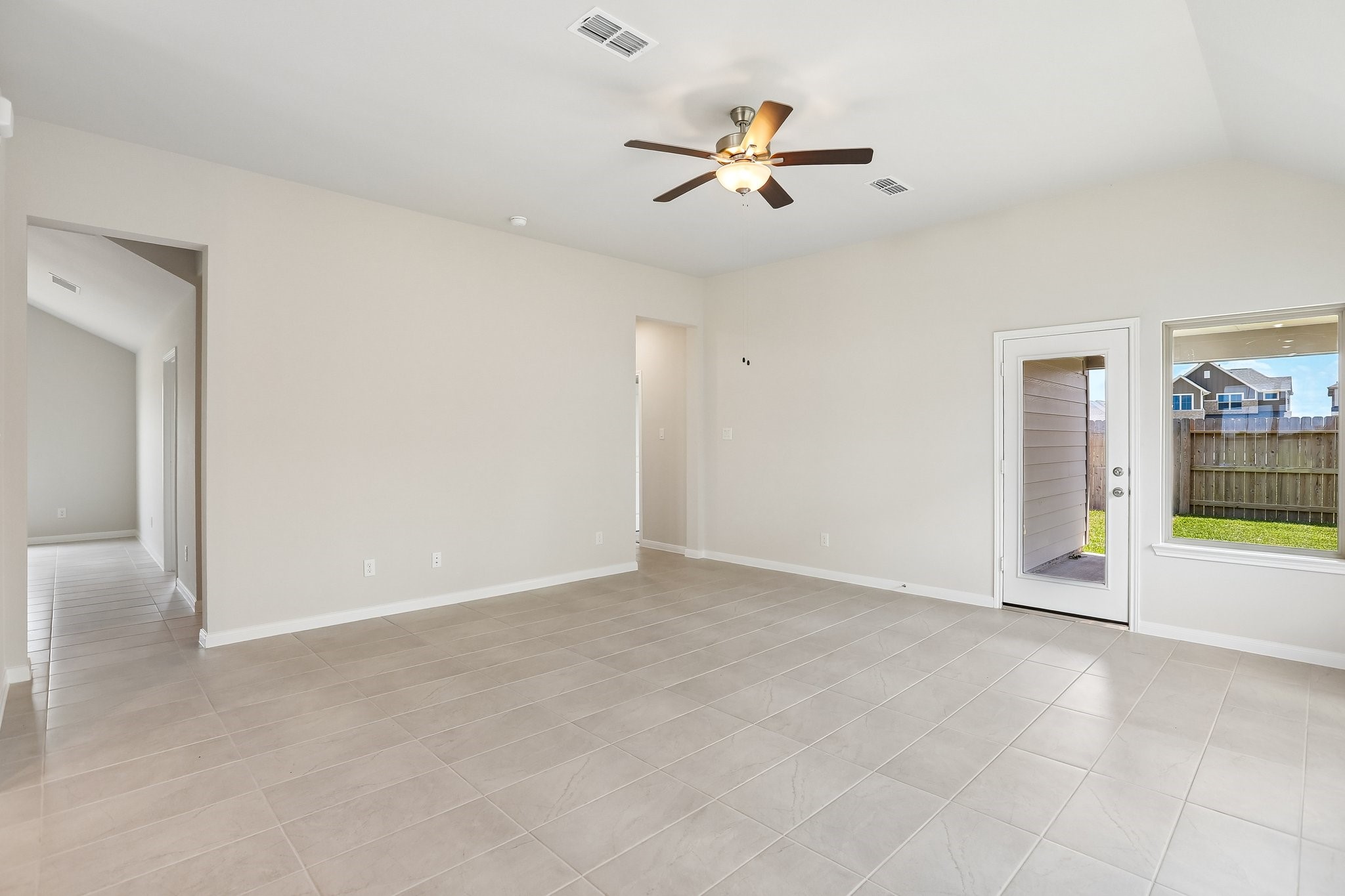 21111 Sunlight Grv Drive Rosharon, TX 77583 - Photo 10 of 47