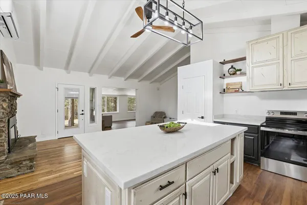 $599,900 | 4491 South Spur Lane, Prescott, AZ 86303