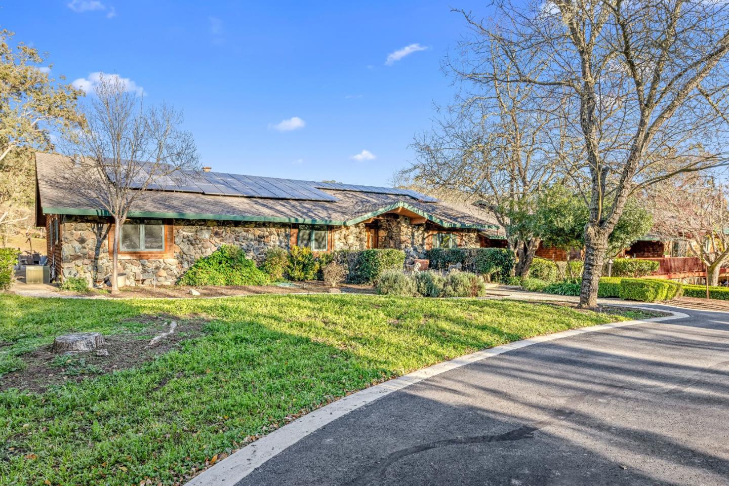 6915 Redwood Retreat Road Gilroy, CA 95020 - Photo 83 of 110