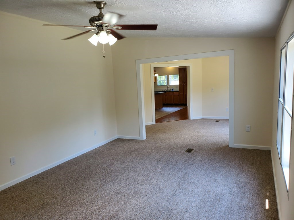 572 Garrett Road Clarks Hill, SC 29821 - Photo 7 of 25