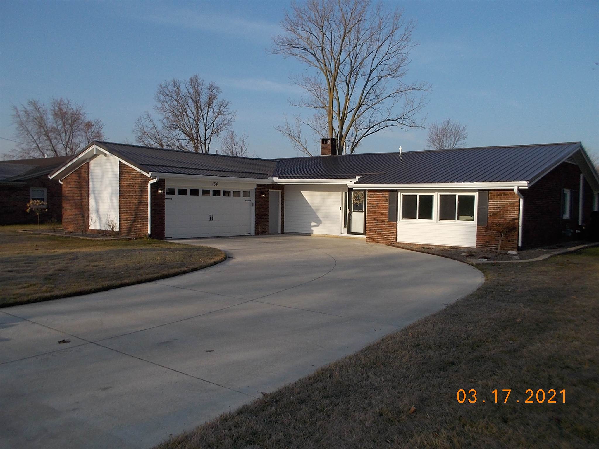134 Brandywine Lane Decatur, IN 46733 - Photo 2 of 18