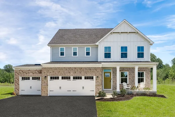 $459,990 | 3010 Thoroughbred Way, White House, TN 37188