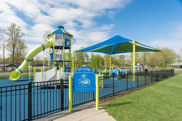 $459,990 | 3010 Thoroughbred Way, White House, TN 37188