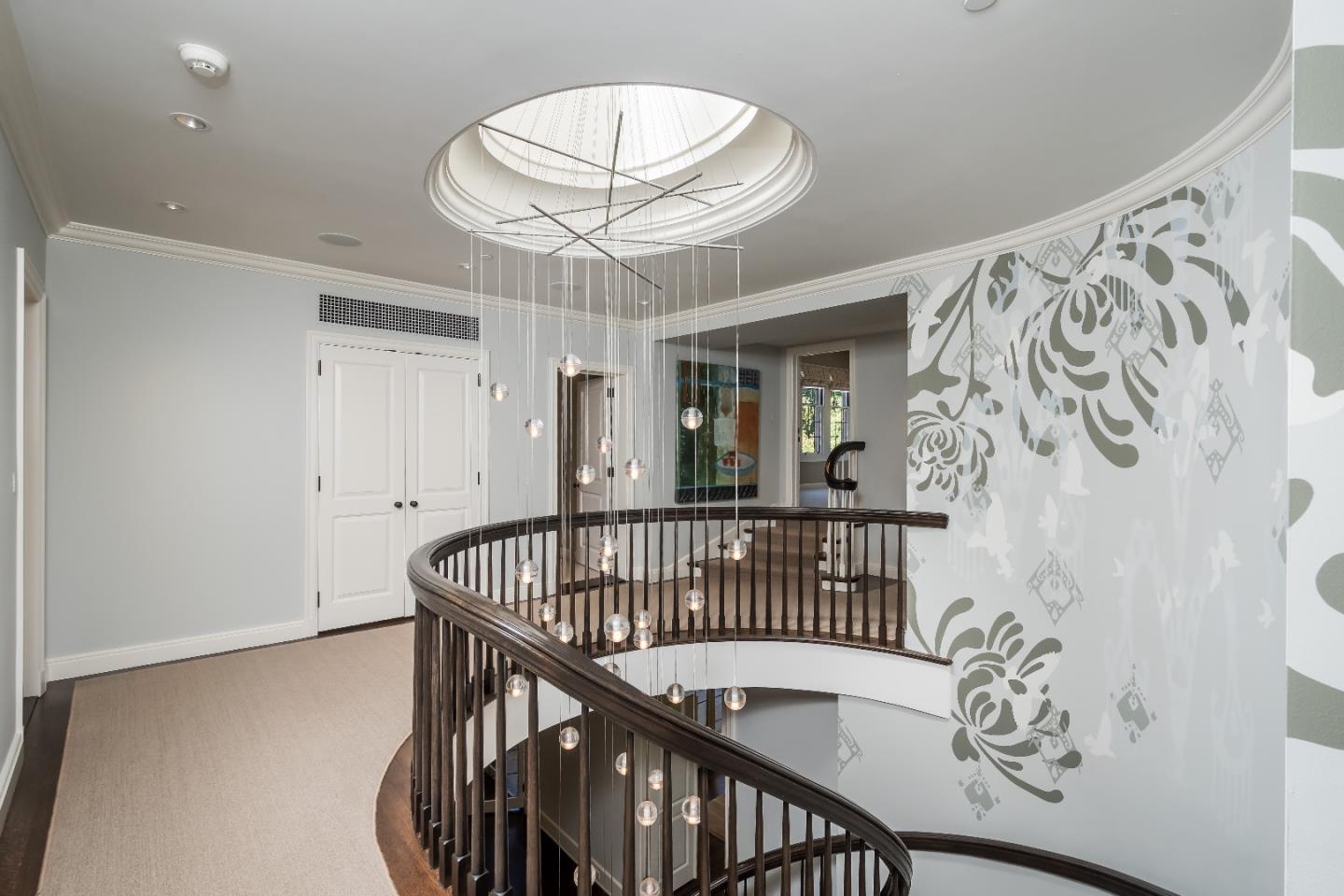 190 Bridge Road Hillsborough, CA 94010 - Photo 13 of 28