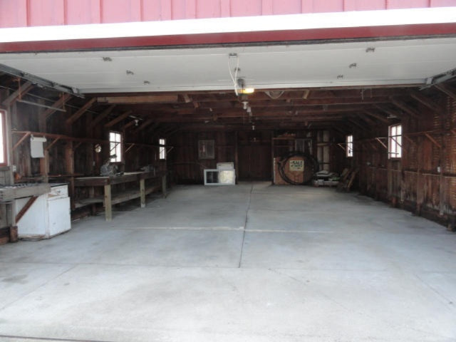 9360 Borden Road Hubbardston, MI 48845 - Photo 6 of 24 DSC03088