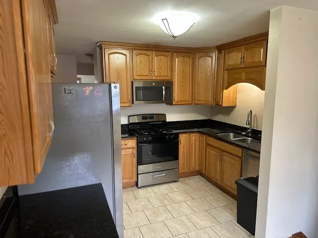 $2,500 | 740 North Northwest Highway, Unit 1, Park Ridge, IL 60068