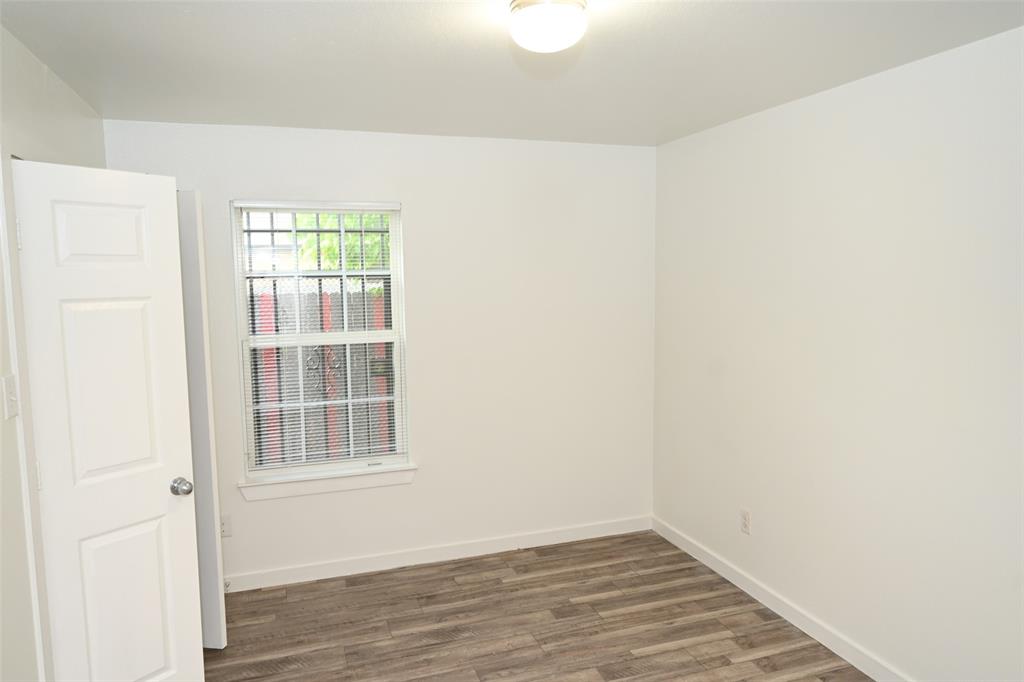 3226 Navaro Street Dallas, TX 75212 - Photo 7 of 17