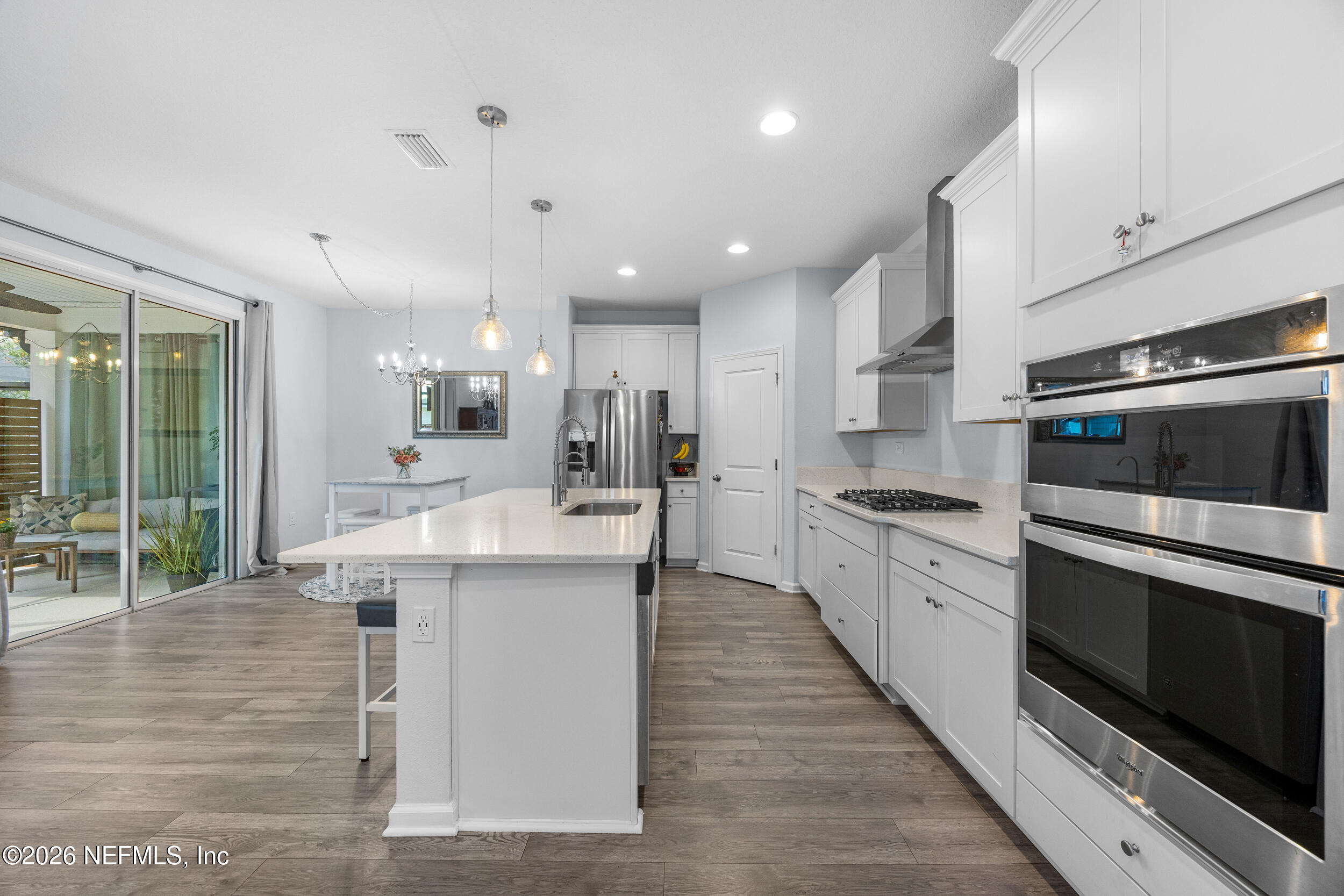 560 Windermere Way St. Augustine, FL 32095 - Photo 7 of 48 Stunning White Quartz Countertops!