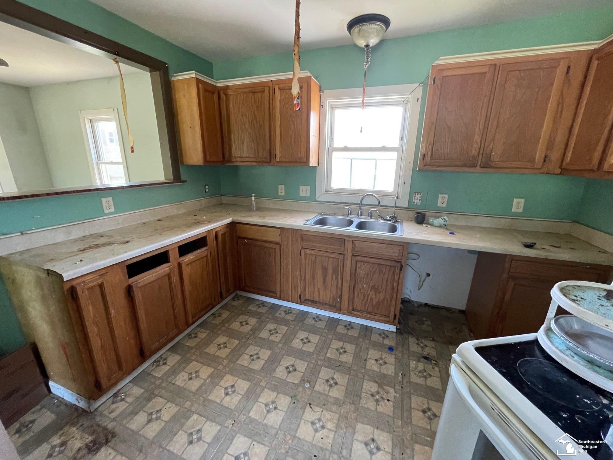 9235 Douglas Road Temperance, MI 48182 - Photo 45 of 53 50111696-44.JPG