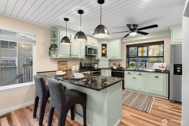 $785,000 | 10906 Minterwood Drive Northwest, Gig Harbor, WA 98329