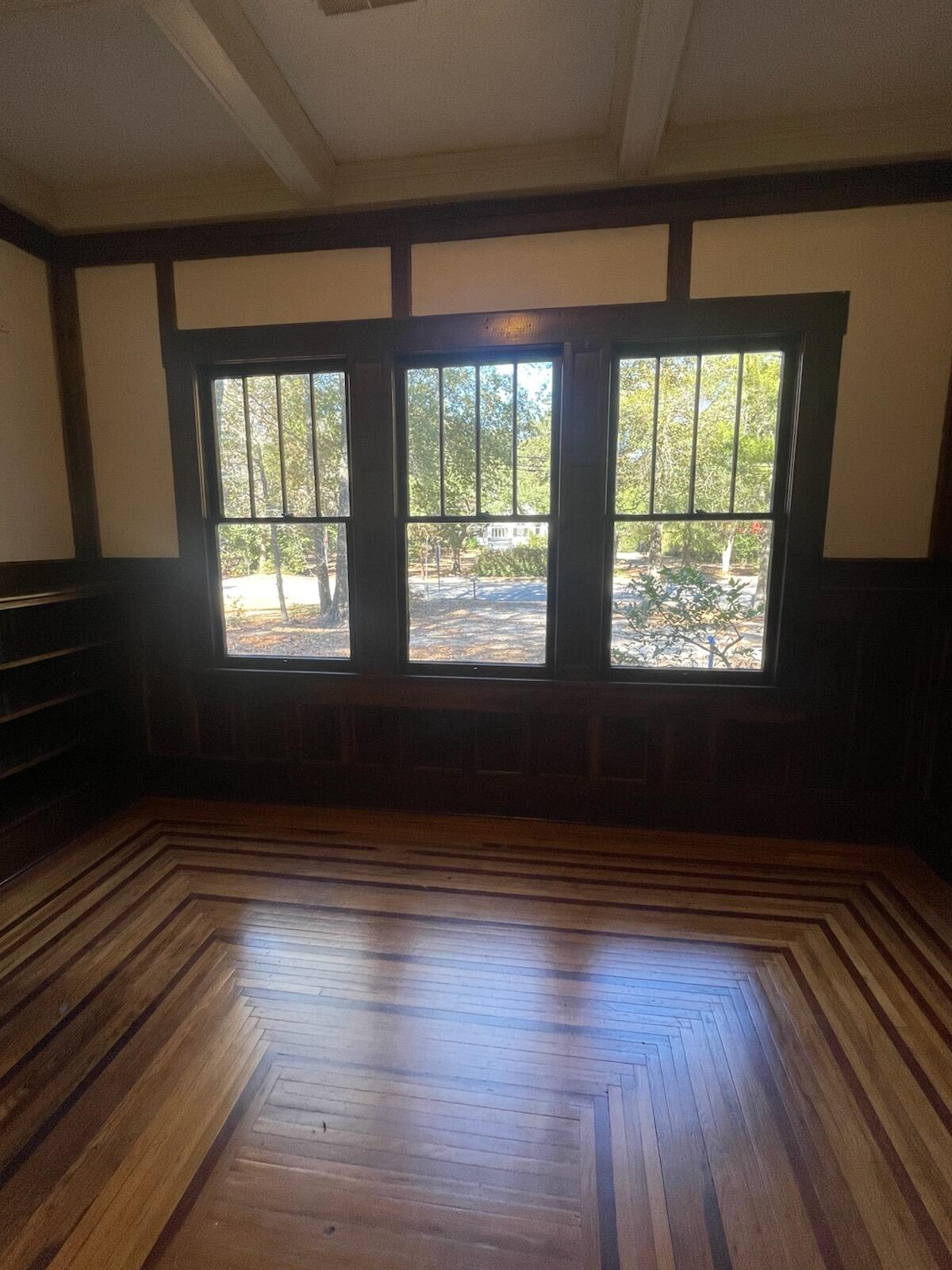 1218 Wichman Street Walterboro, SC 29488 - Photo 5 of 19 IMG_2242