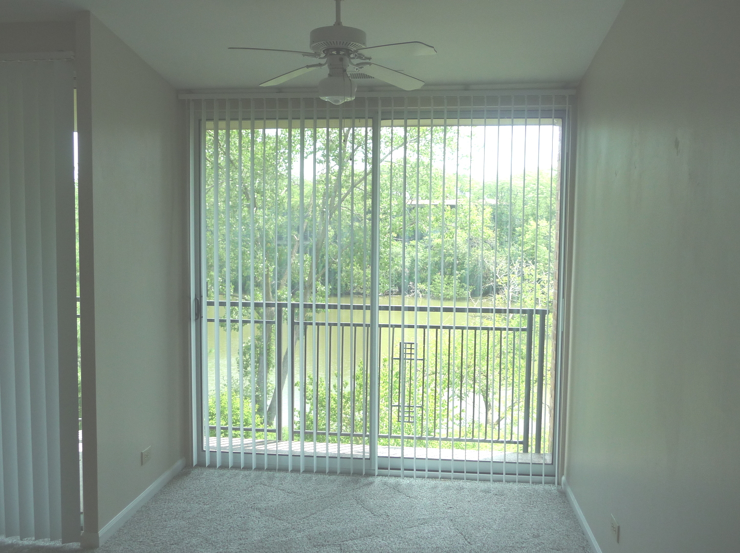 6011 Forest View Road, Unit 2C Lisle, IL 60532 - Photo 3 of 14