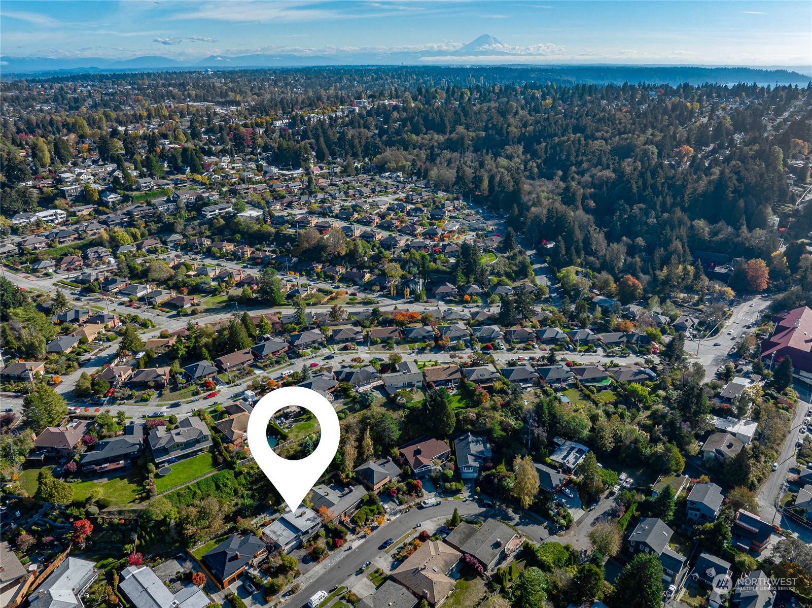 8724 Fauntlee Crest Southwest Seattle, WA 98136 - Photo 29 of 33 an aerial view of a residential houses with city view