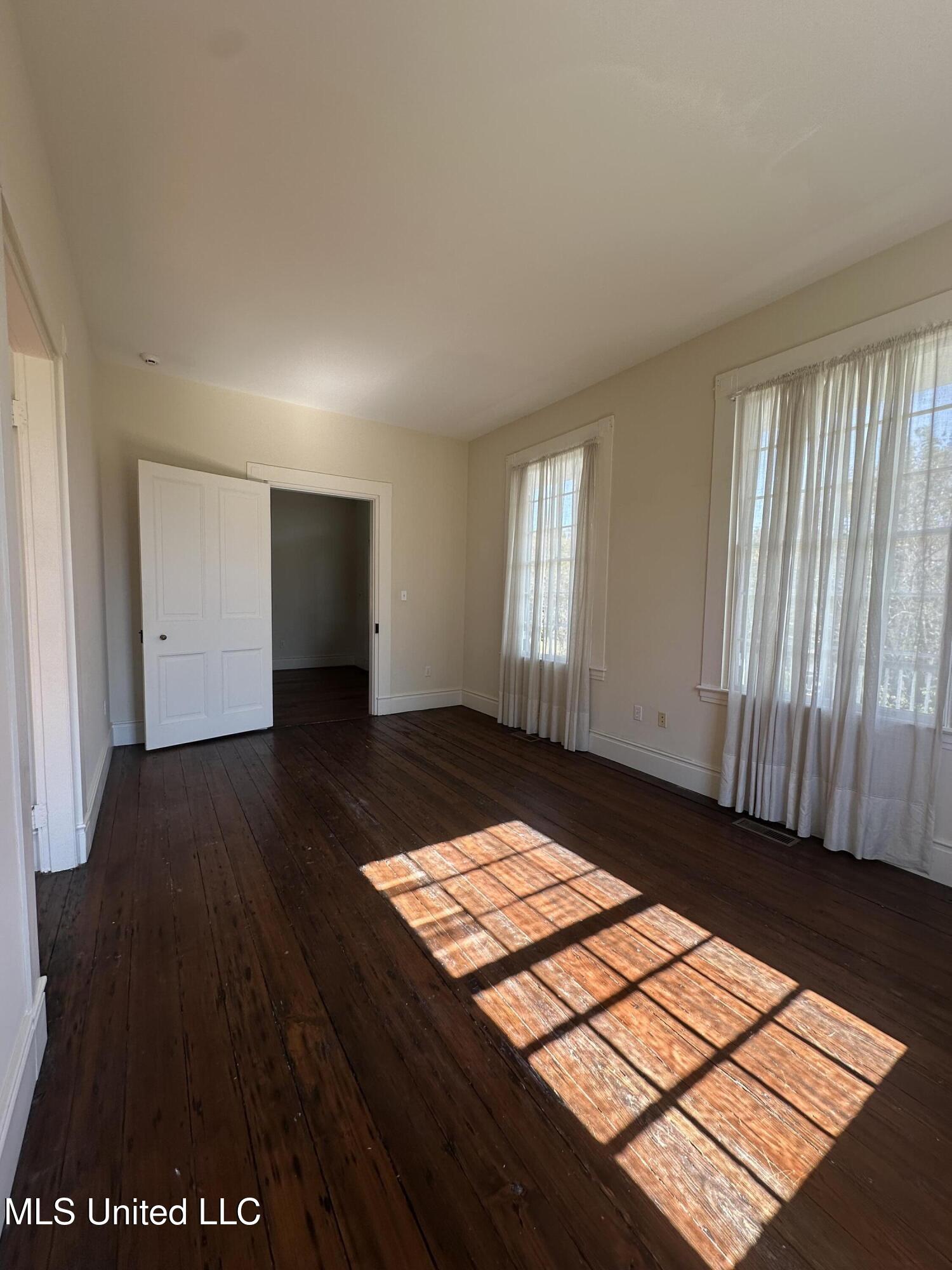 314 North Rankin Street Natchez, MS 39120 - Photo 12 of 31 IMG_3141