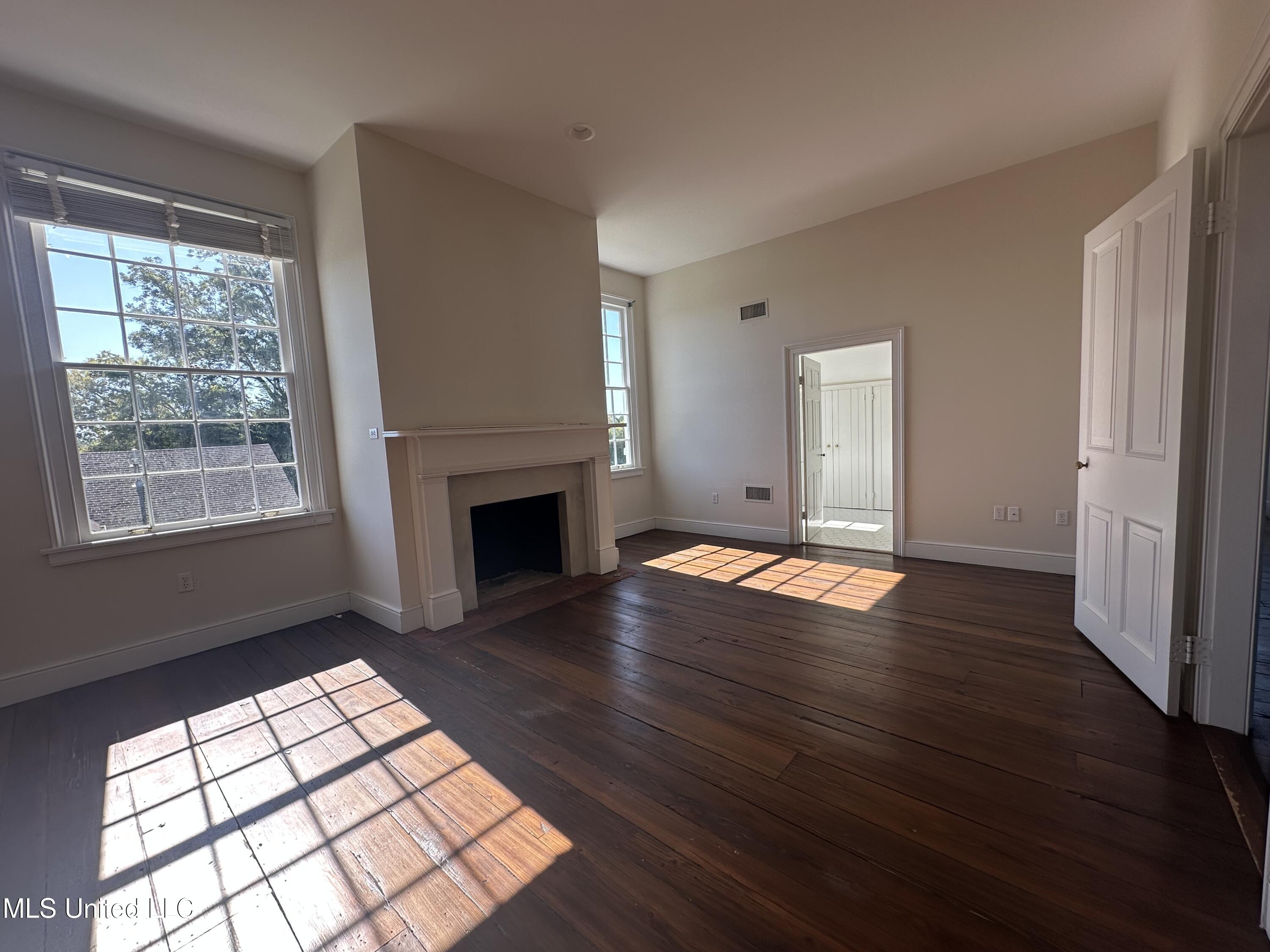 314 North Rankin Street Natchez, MS 39120 - Photo 23 of 31 IMG_3154