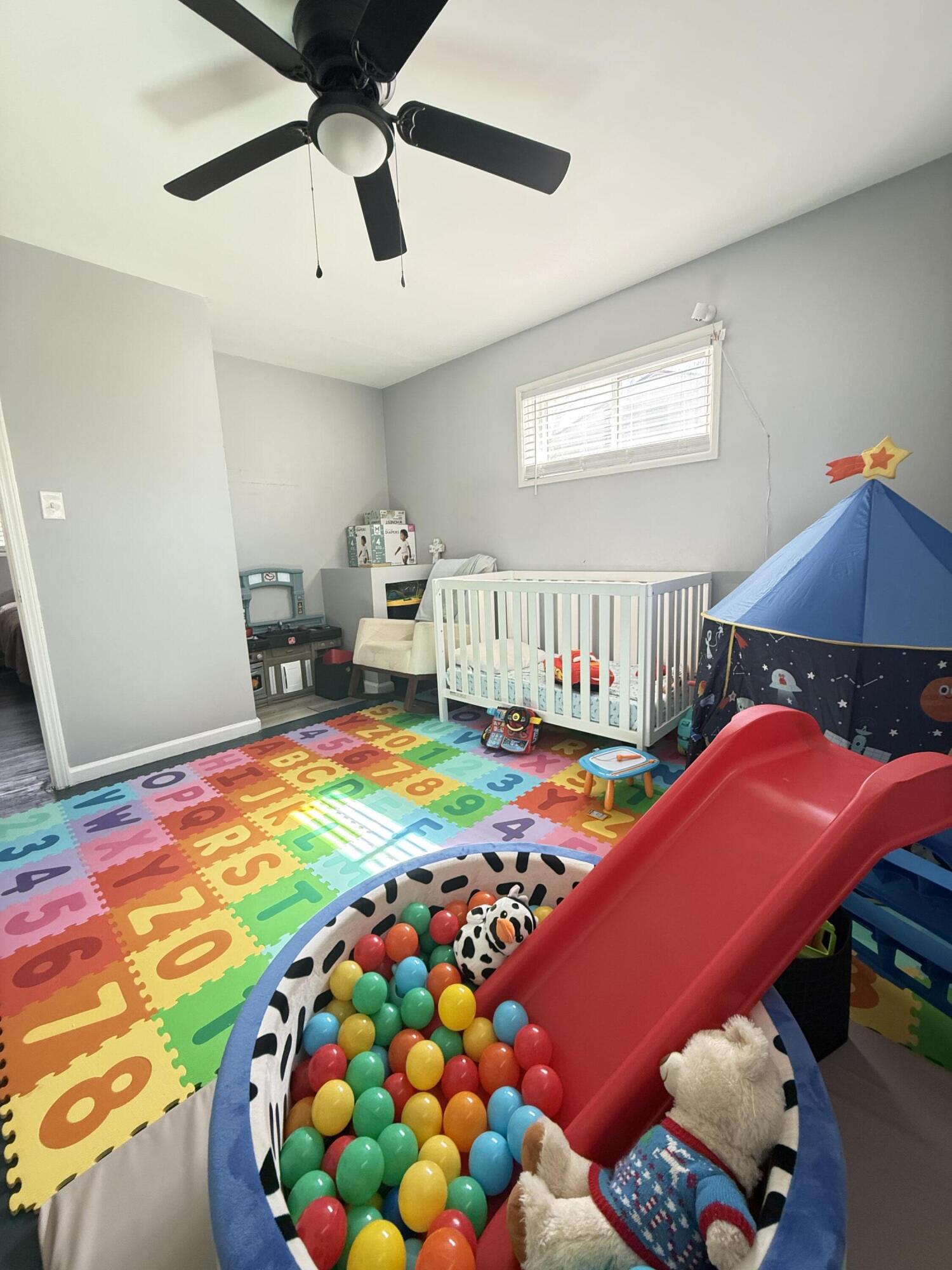 610 Western Street Inkster, MI 48141 - Photo 17 of 26 Bedroom 2.1