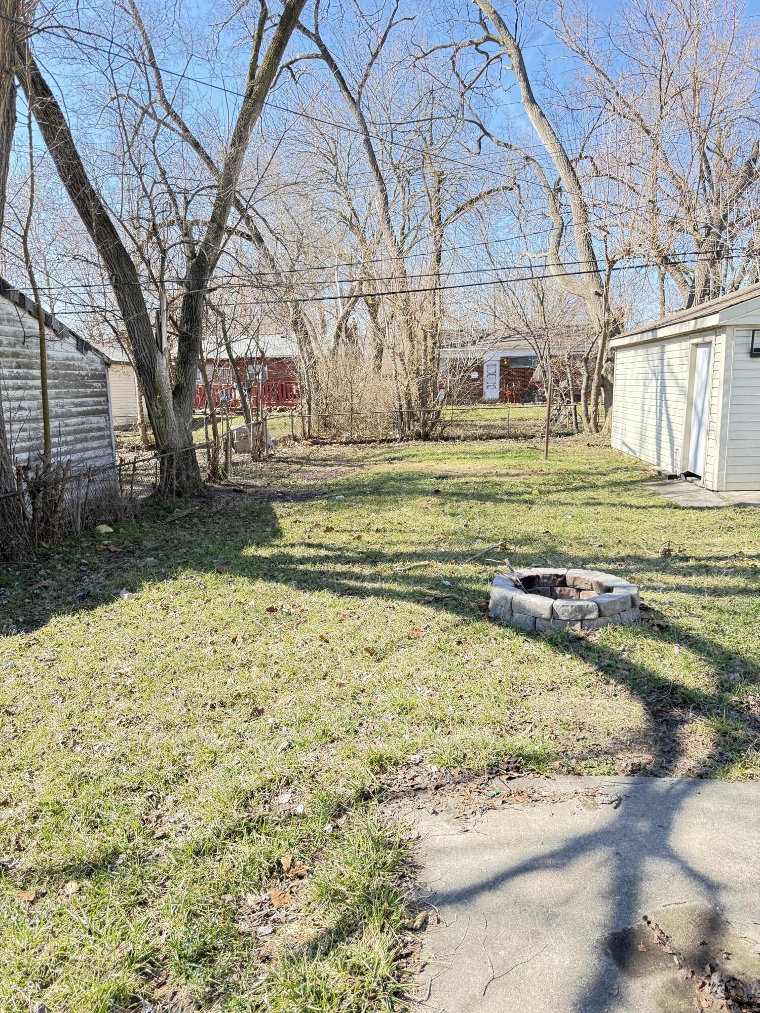 610 Western Street Inkster, MI 48141 - Photo 24 of 26 Backyard 3