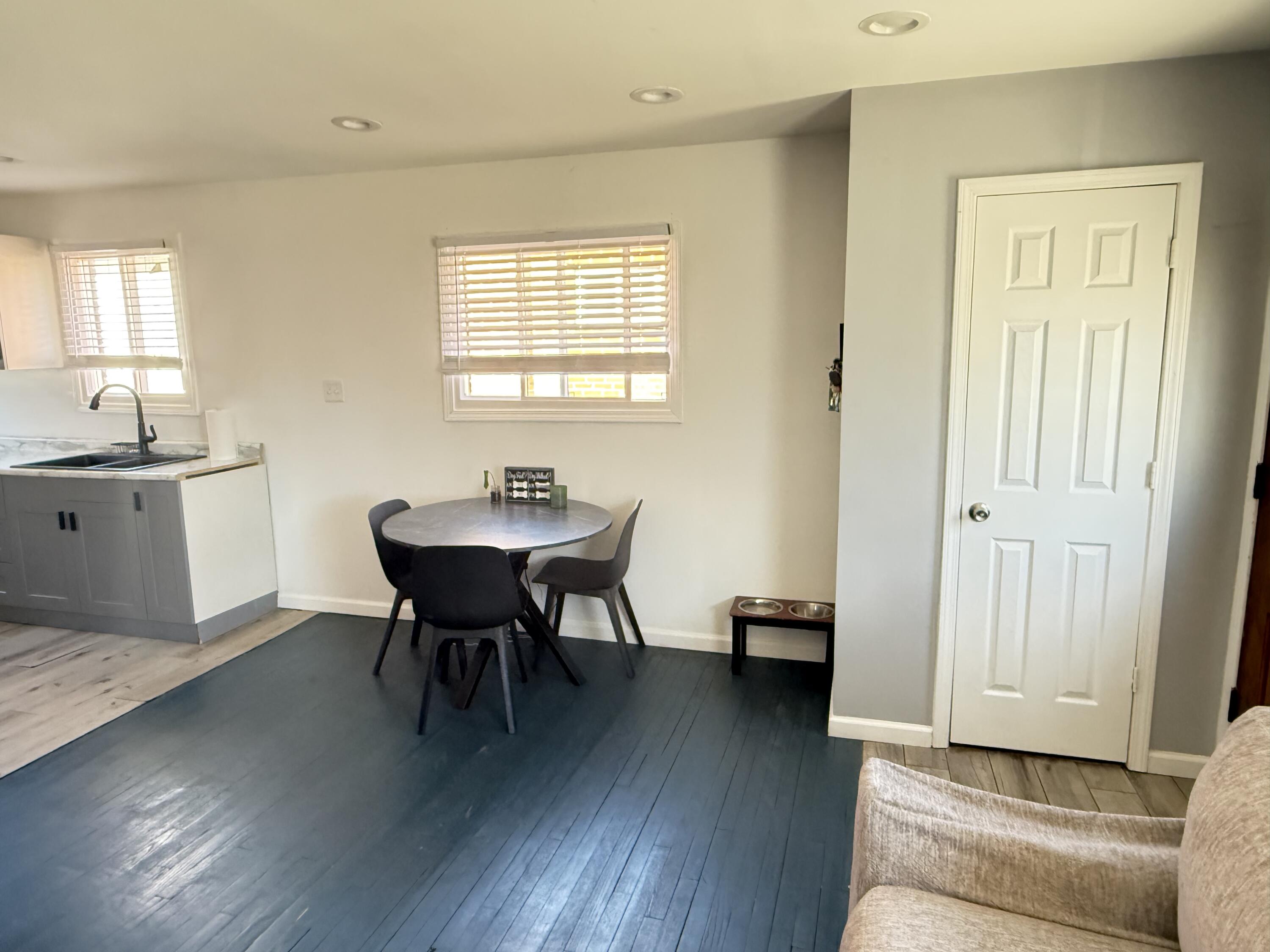 610 Western Street Inkster, MI 48141 - Photo 4 of 26 Dining Area