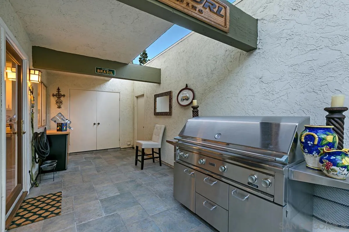 181 Countryhaven Road Encinitas, CA 92024 - Photo 14 of 33